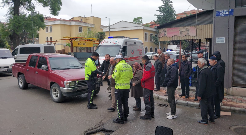 Samsun'da kamyonetin çarptığı elektrikli motosiklet sürücüsü yaralandı