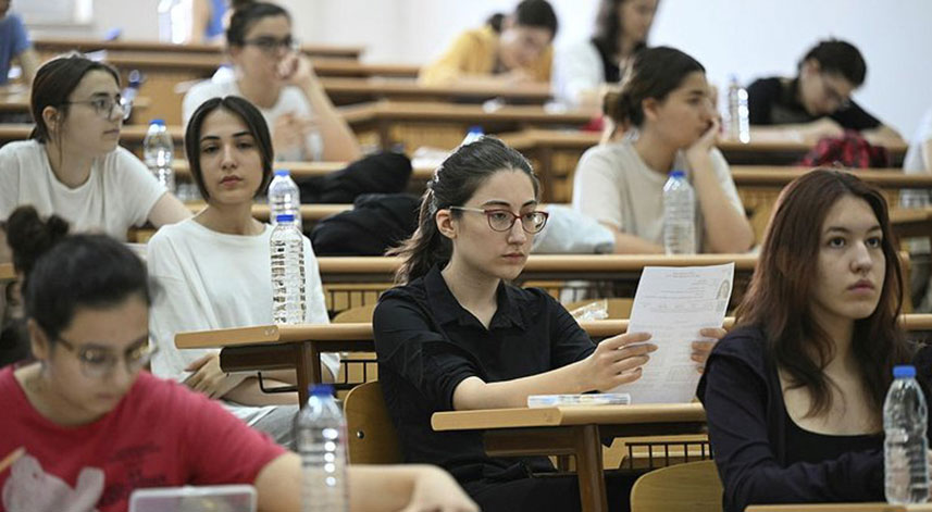 YÖK Başkanı Özvar’dan dikkat çeken açıklama: Üniversite sınavları kalkıyor mu?