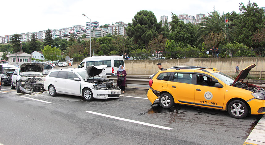 Trabzon’da 6 araçlı zincirleme kaza: 3 yaralı