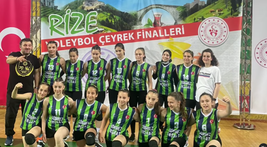 Rize İl Karması,  Analig Voleybol Grup müsabakalarında yarı finalde