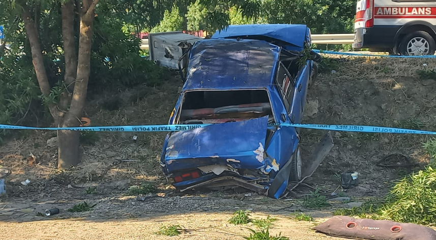 Aracın çarptığı otomobilden yola fırlayan kadın öldü