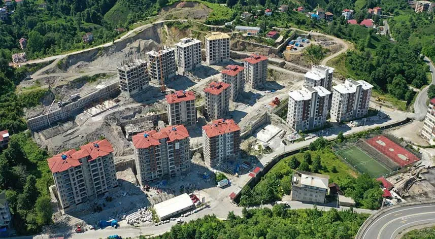 Rize Yağlıtaş Mahallesinde büyük değişim sona yaklaştı 