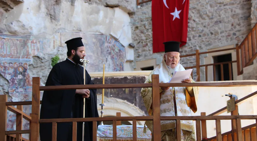 Fener Rum Patriği Patrik Bartholomeos Sümela Manastırı’ndaki Ayine Katıldı 