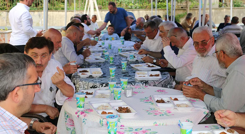 Of İmam Hatip Lisesi mezunları bir araya geldi