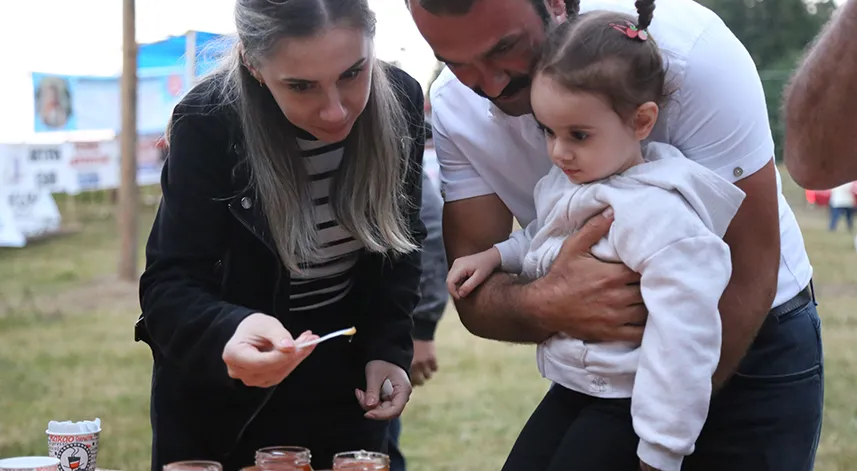 Artvin'de 1 kilo bal 55 bin liraya satıldı