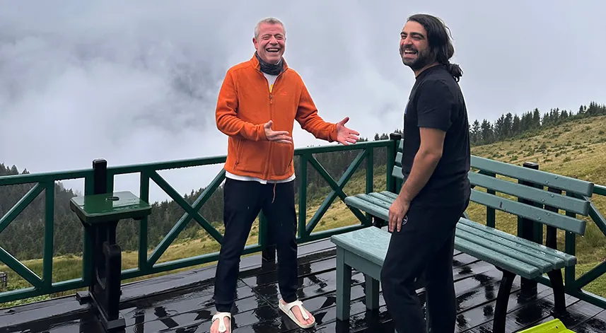 Ünlü Sanatçı Rize’nin yaylalarına hayran kaldı