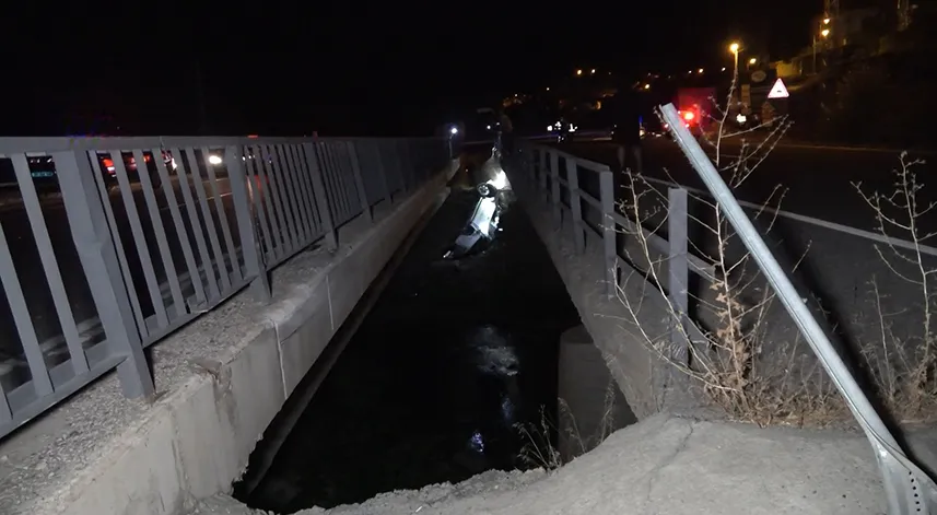 Trafik kazasında anne, baba ve 3 aylık bebekleri yaralandı