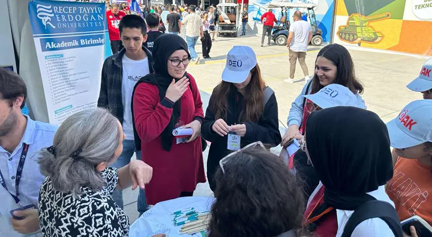 RTEÜ, TEKNOFEST İzmir'de yer aldı