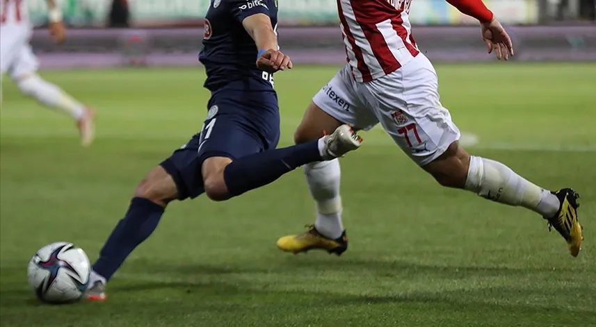 Çaykur Rizespor, yarın sahasında Yılport Samsunspor ile karşılaşacak