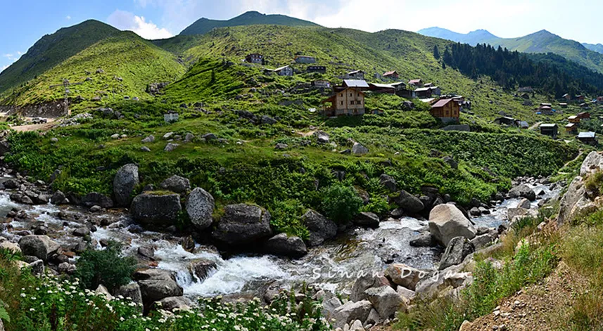 Rize'nin sessiz güzelliği: Amlakit Yaylası