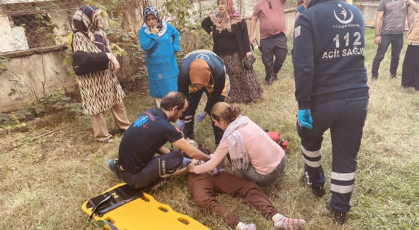 Bolu'da balkondan düşen 14 yaşındaki kız ağır yaralandı