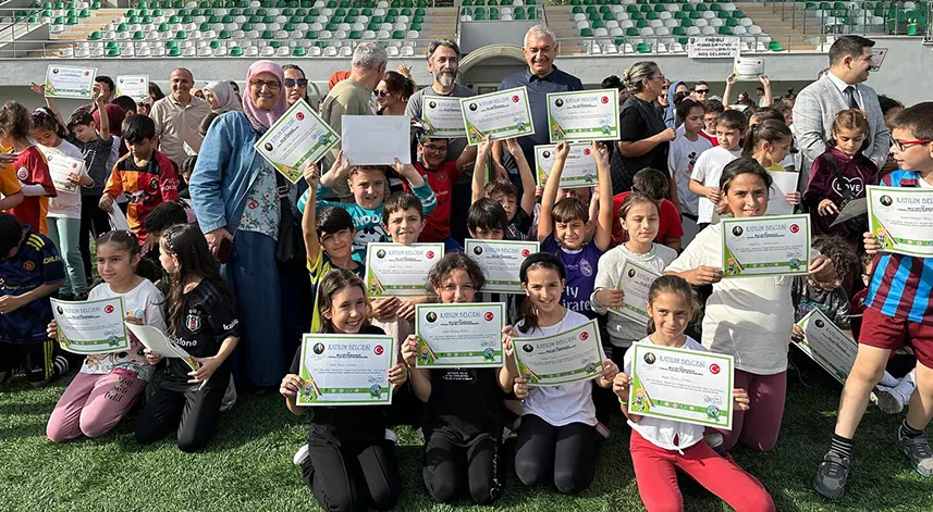 Fındıklı'da 'Herkes İçin Futbol Şenliği' düzenlendi