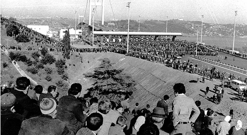 Bakan Uraloğlu: 15 Temmuz Şehitler Köprüsü'nden 2,5 milyar araç geçti