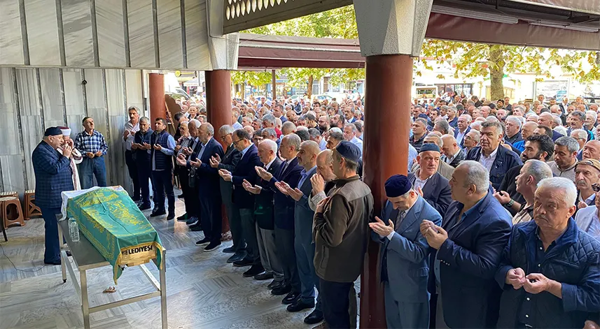 Kenan Bıyık’ın annesi Huriye Bıyık son yolculuğuna uğurlandı