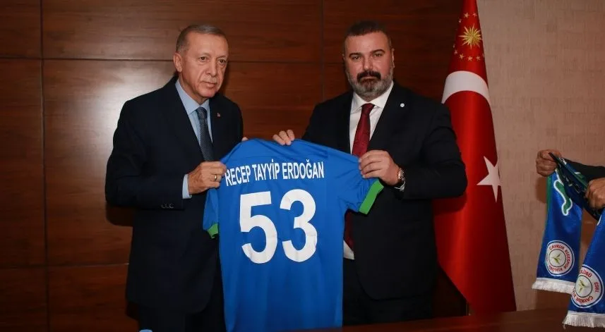 Cumhurbaşkanı Erdoğan Çaykur Rizespor Kulübünü kabul etti