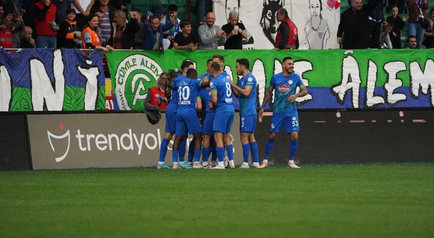 Çaykur Rizespor-İstanbulspor: 1-0 (İlk yarı)