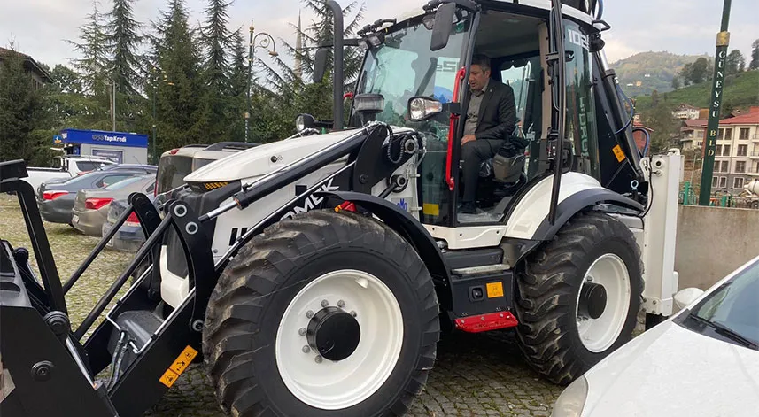 Güneysu Belediyesi araç parkını genişletiyor