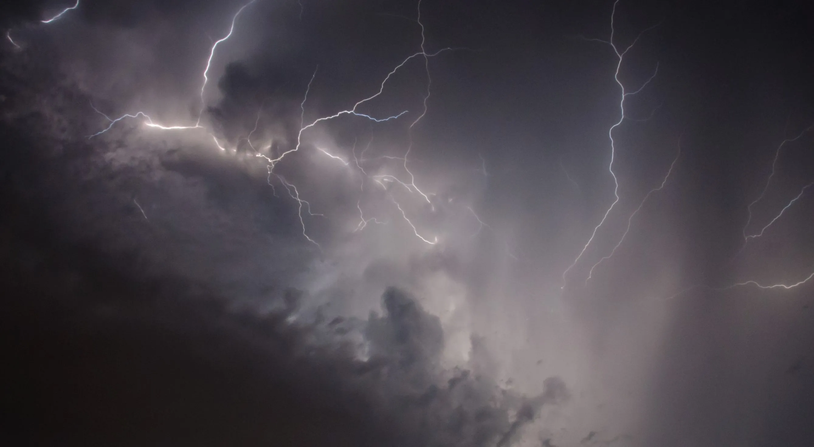 Meteoroloji'den Doğu Karadeniz'de fırtına uyarısı 