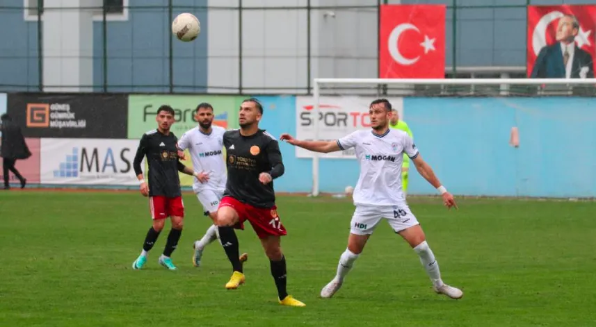 Pazarspor evinde Batman Petrolspor'a 1-0 mağlup oldu