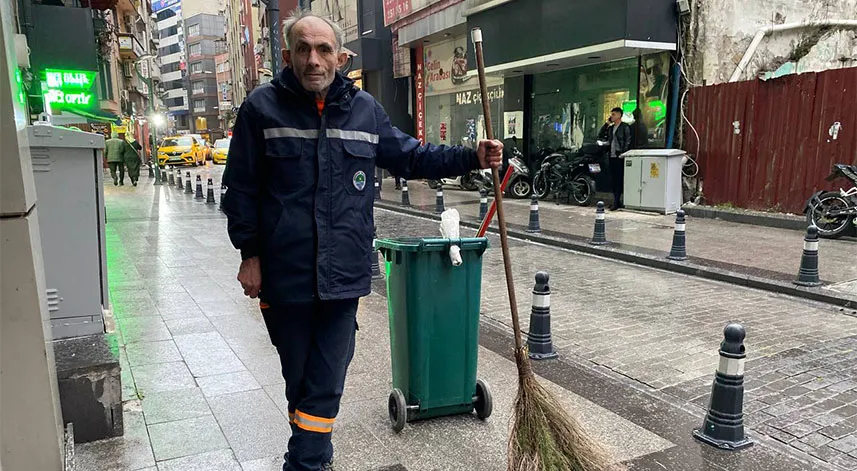 Zonguldak'ta belediye temizlik personeli alkollü kişilerce darbedildi