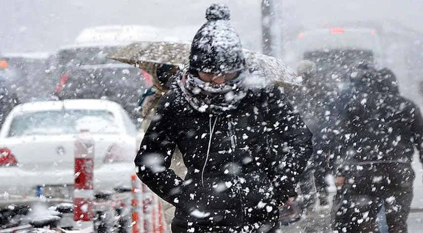 Artvin'de kar nedeniyle eğitime ara verildi