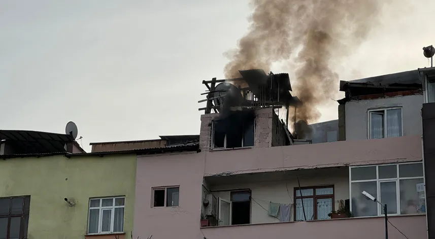 Trabzon'da binada yangın