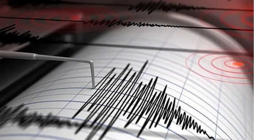 Hakkari'de üst üste 2 deprem!