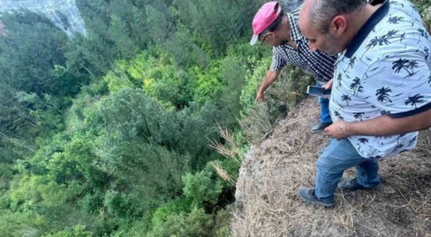 İş arkadaşını uçurumdan atarak bıçakla yaraladı