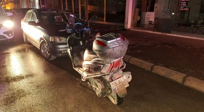 Samsun'da devrilen motosikletin sürücüsü yaralandı