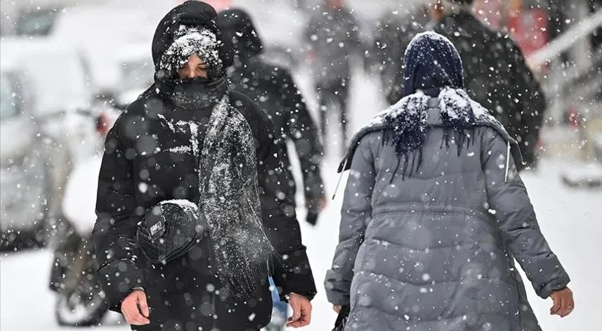 Karadeniz, perşembe günü soğuk ve yağışlı sistemin etkisi altına girecek