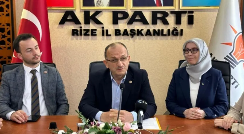 AK Parti Rize İl Başkanı Ayar görevinden affını istedi
