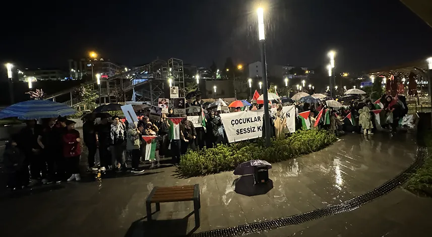 3 ilde İsrail'in Filistin'e yönelik saldırıları protesto edildi