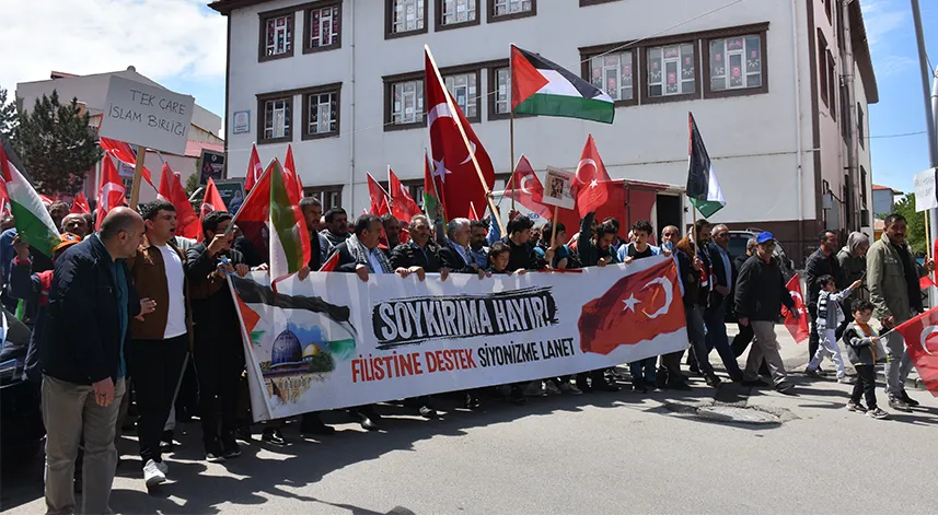 Gümüşhane'de İsrail'in Filistin'e yönelik saldırıları protesto edildi