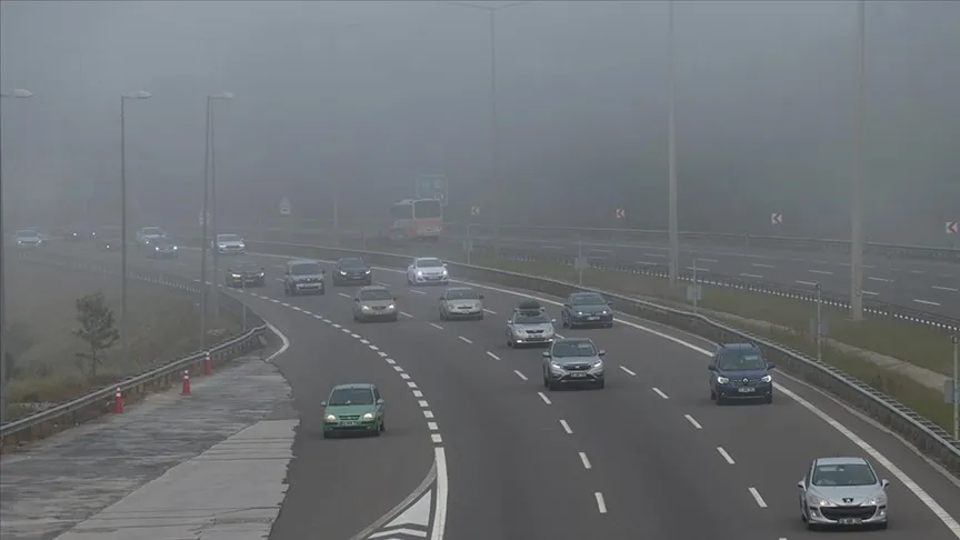 Bayram tatilinin birinci günü trafik kazalarında 5 kişi hayatını kaybetti