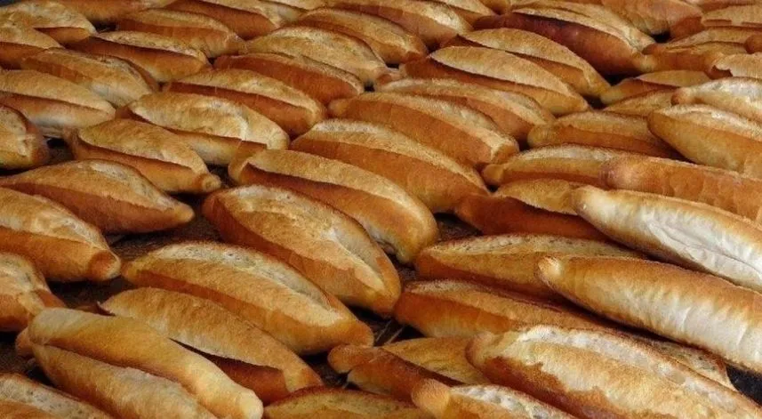Rize’de halk ekmeğin yeni fiyattan satışı başlıyor