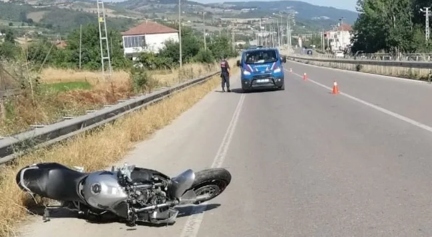 Devrilen motosikletin sürücüsü öldü