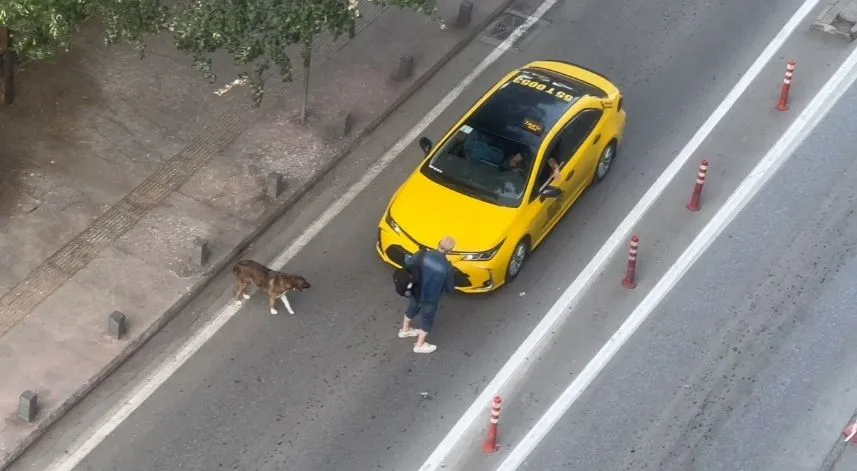 Şişede durduğu gibi durmadı: Alkollü şahıs trafiği tehlikeye düşürdü