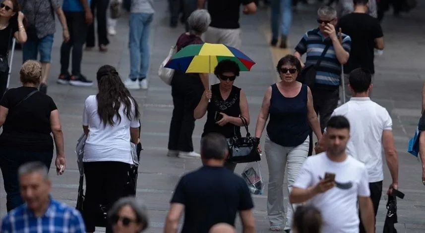 Türkiye bu yılın 5 aylık döneminde 18 milyona yakın ziyaretçi ağırladı