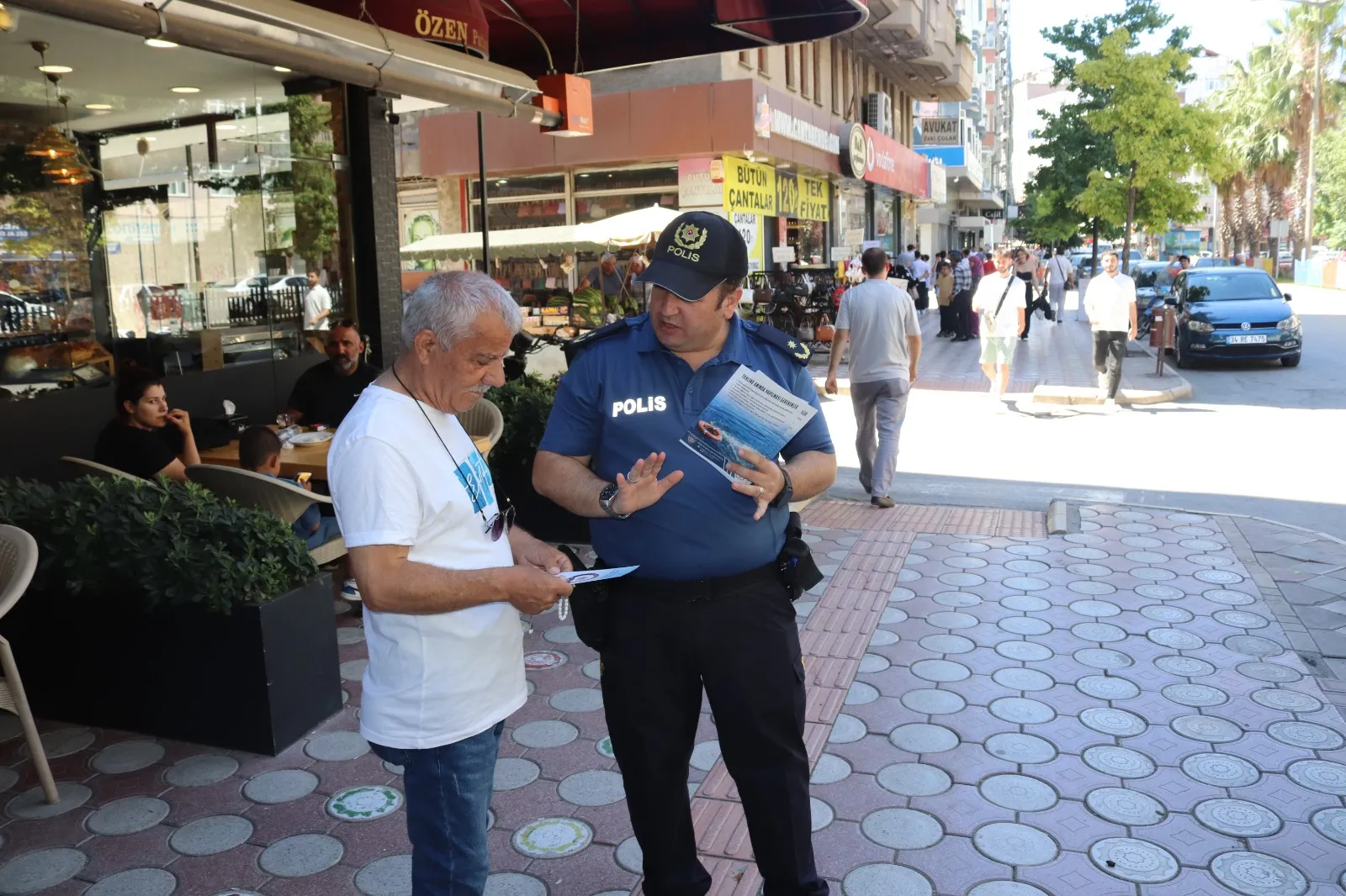 Polisler boğulma vakalarının önlenmesi için bilgilendirme yaptı