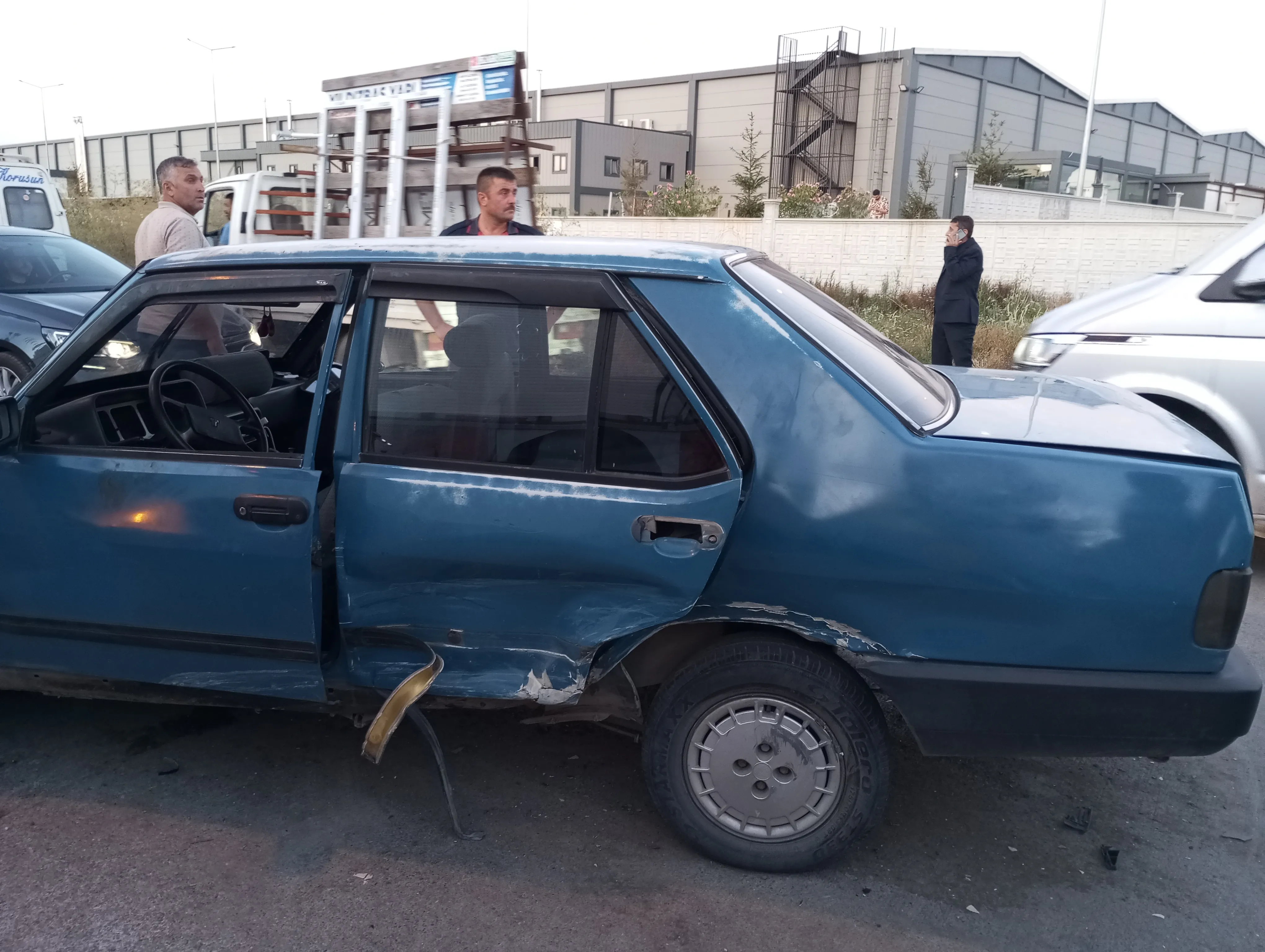 Samsun'da trafik kazasında 3 kişi yaralandı