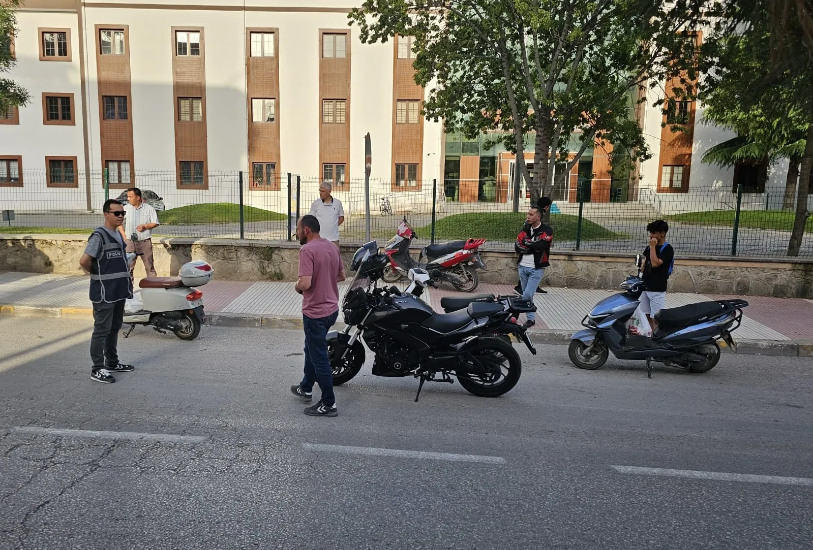 Gümüşhacıköy'de motosiklet sürücülerine yönelik denetim yapıldı