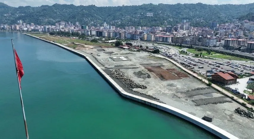 Rize Millet Bahçesi'nde altyapı bitti sıra üstyapıda