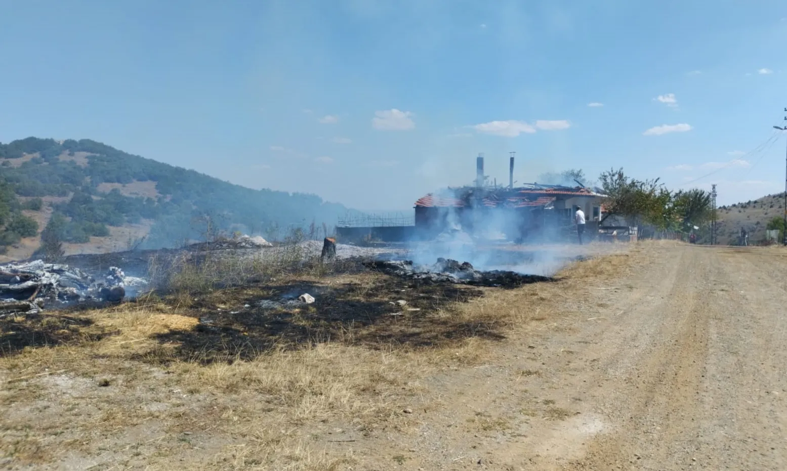 Tokat'ta çıkan yangında 5 ev hasar gördü