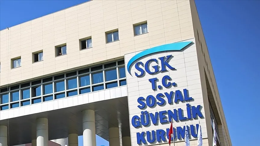 SGK'dan 'yanıltıcı IBAN numaralı SMS'ler' hakkında uyarı