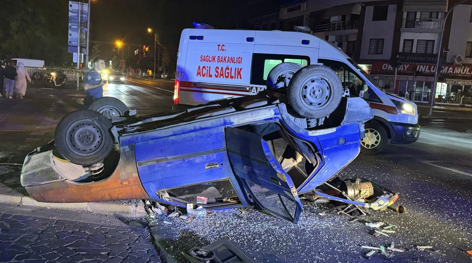 Düzce'de trafik kazasında 2 kişi yaralandı