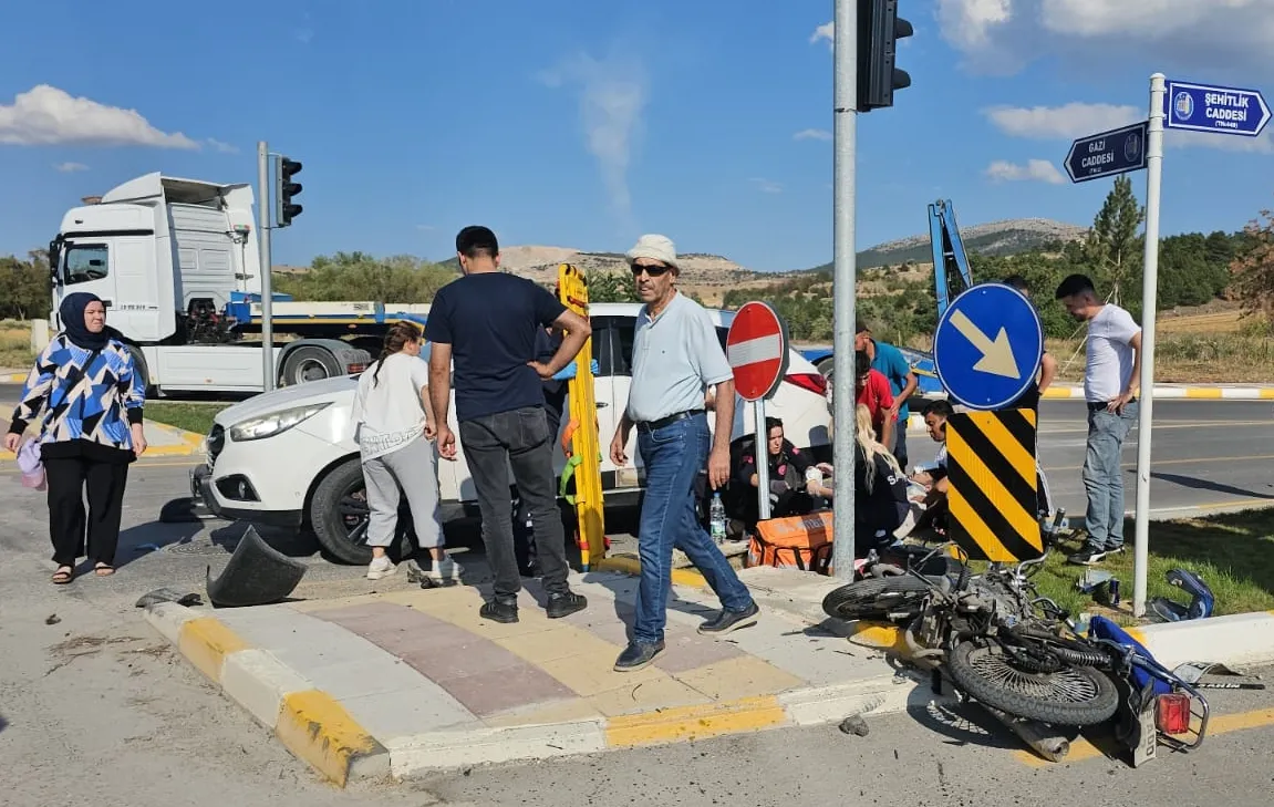 Zincirleme trafik kazasında 1 kişi yaralandı