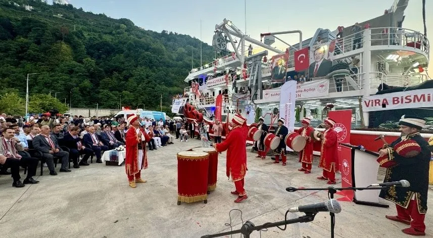 Trabzon'da balık avı sezonunun açılışı dolayısıyla tören düzenlendi