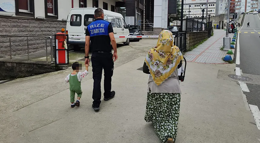 Rize'de dilencilik yapan bir kadın yakalandı