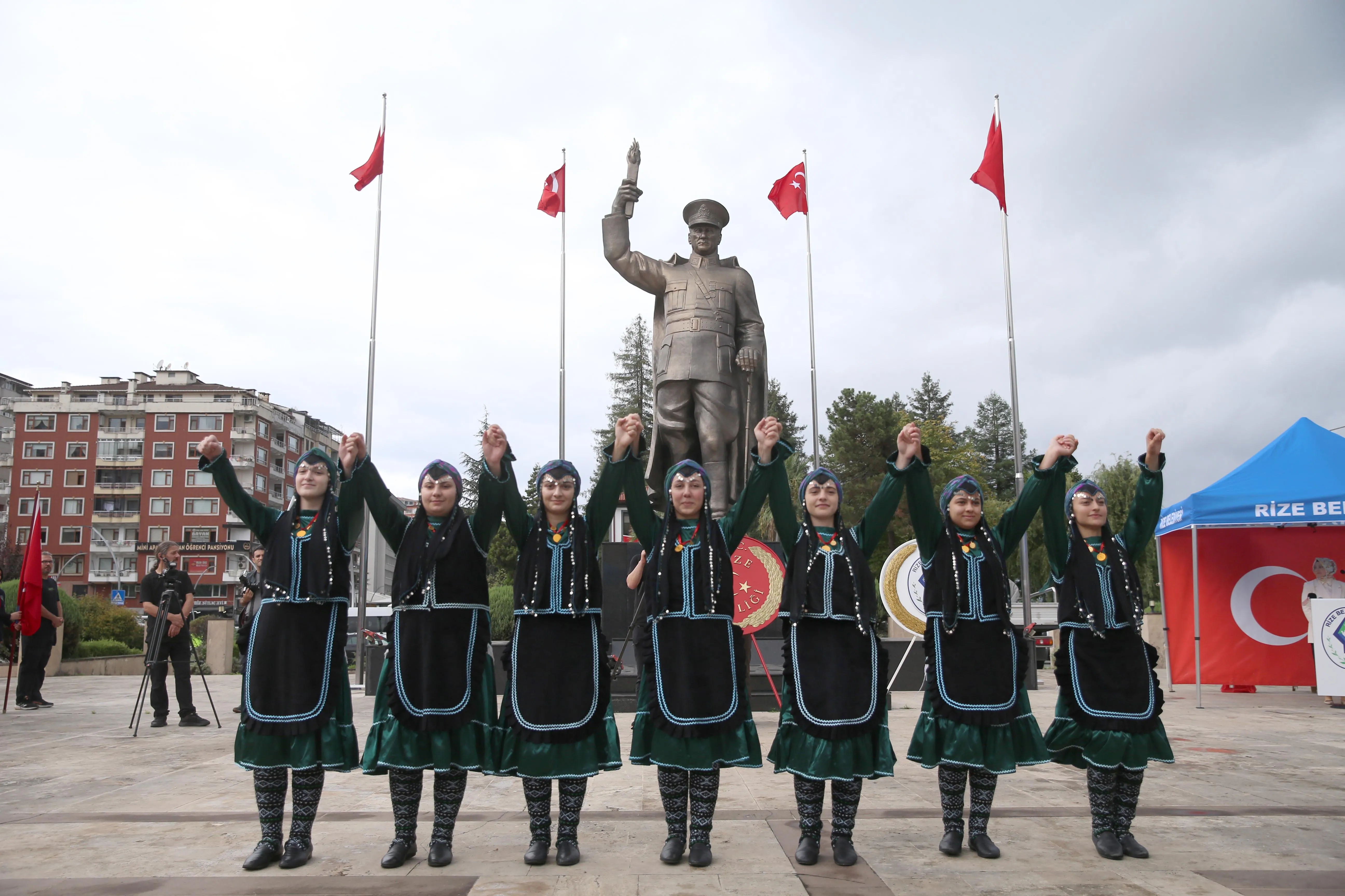 Atatürk'ün Rize'ye gelişinin 100. yıl dönümü törenle kutlandı