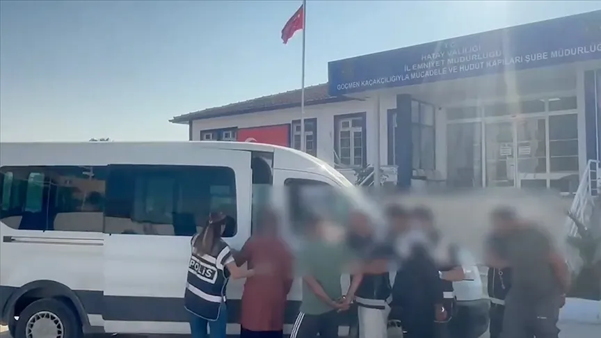 'Kalkan-27' operasyonlarında 1029 düzensiz göçmen yakalandı